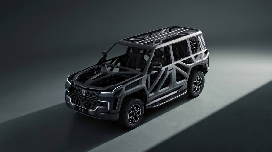 成都49仰望U8硬派越野的科技魅力，国能汽车对传统燃油车市场的冲击